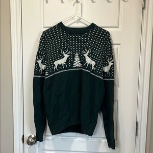 Old Navy Green and White Crewneck Sweater